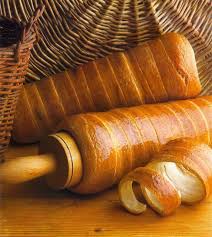 KÜRTŐSKALÁCS